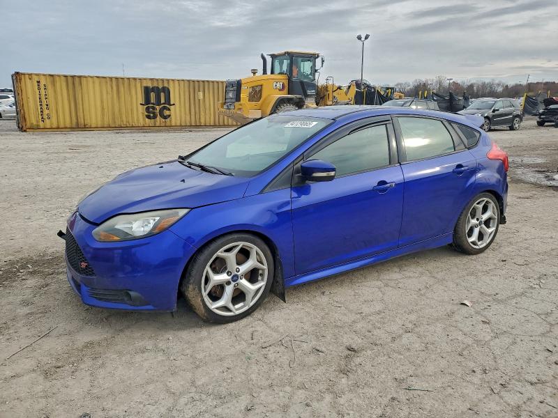 FORD FOCUS ST 2013 with VIN 1FADP3L93DL371205 - Photo from auction