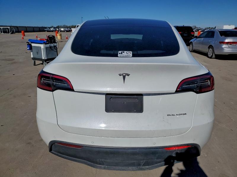 Photo 6 from auction – 2021 TESLA MODEL Y with VIN 5YJYGDEE7MF306145