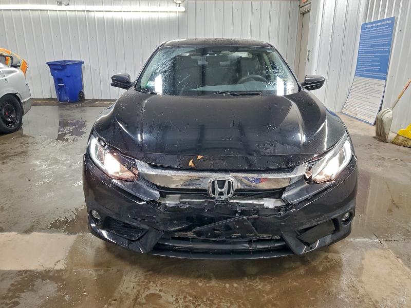 Photo 5 from auction – 2017 HONDA CIVIC EX with VIN 19XFC1F45HE014819