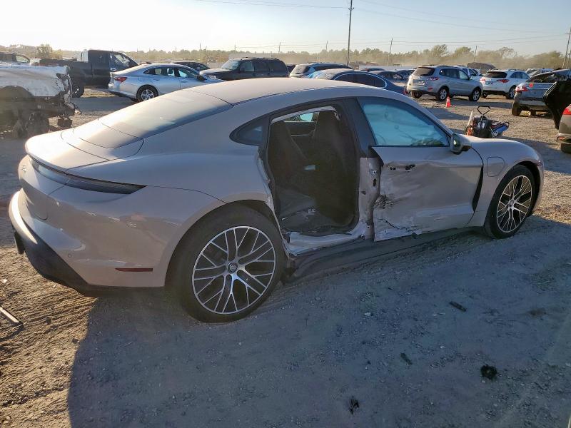 Photo 3 from auction – 2021 PORSCHE TAYCAN with VIN WP0AA2Y10MSA15346