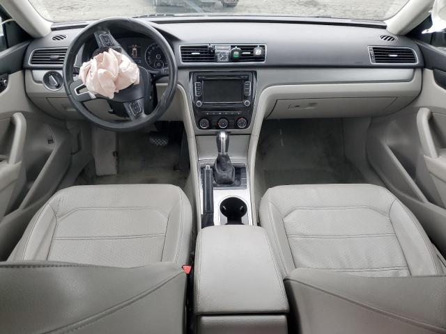 Photo 8 from auction – 2015 VOLKSWAGEN PASSAT SE with VIN 1VWBT7A31FC038228