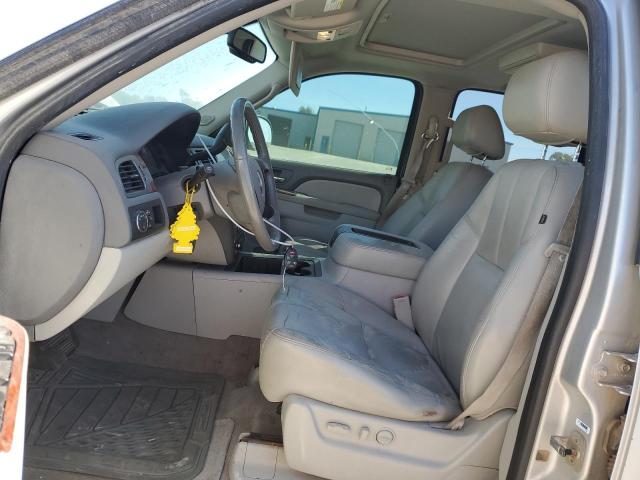 Photo 7 from auction – 2010 CHEVROLET TAHOE C150 with VIN 1GNUCBE08AR150231