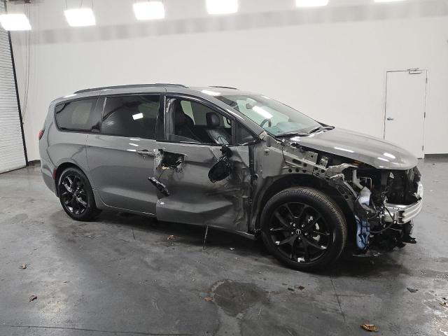 Фото 4 с аукциона – 2025 CHRYSLER PACIFICA L с VIN 2C4RC1GG1SR569116