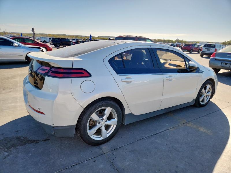Photo 3 from auction – 2012 CHEVROLET VOLT with VIN 1G1RB6E42CU100395