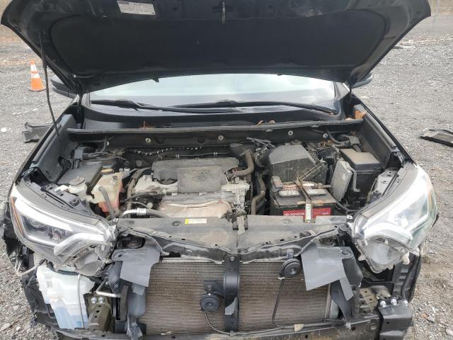 Photo 12 from auction – 2017 TOYOTA RAV4 SE with VIN 2T3JFREVXHW587357