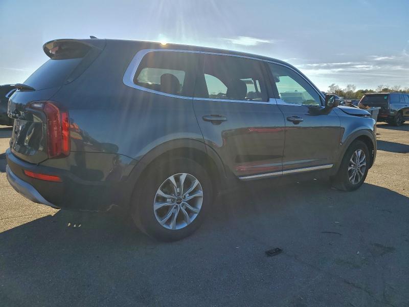 Photo 3 from auction – 2022 KIA TELLURIDE with VIN 5XYP2DHC6NG267207