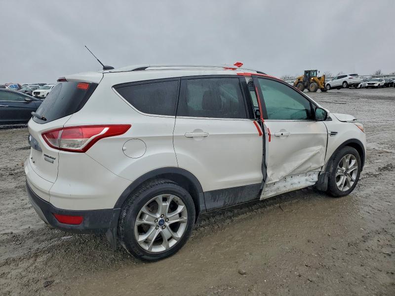 صورة رقم 3 من المزاد - 2016 FORD ESCAPE TIT مع VIN 1FMCU0J93GUA94758