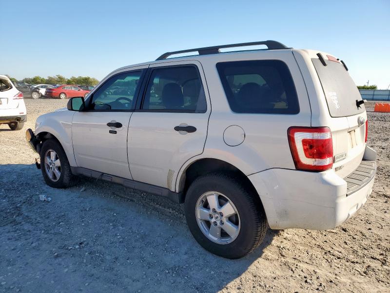 Photo 2 from auction – 2009 FORD ESCAPE with VIN 1FMCU03779KA25761