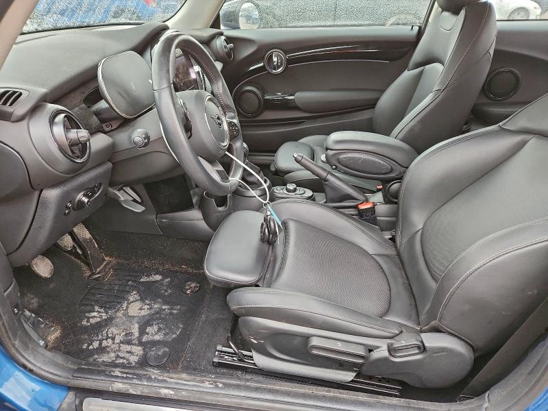Photo 7 from auction – 2023 MINI COOPER S with VIN WMW53DH08P2T79303