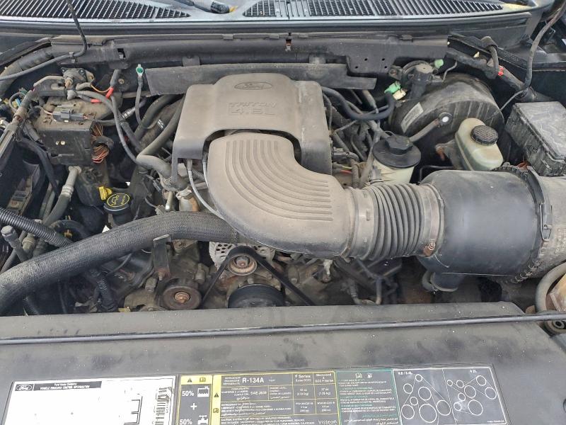 Photo 11 from auction – 2002 FORD F150 with VIN 1FTRF18W22NB65929