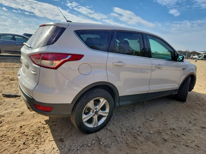 Photo 3 from auction – 2015 FORD ESCAPE SE with VIN 1FMCU0GX4FUB10678