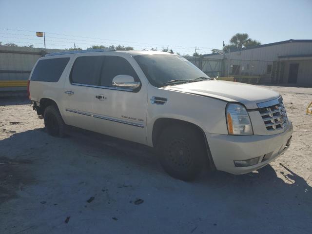 Photo 4 from auction – 2011 CADILLAC ESCALADE with VIN 1GYS3JEF1BR354377