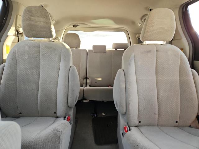 Photo 10 from auction – 2014 TOYOTA SIENNA LE with VIN 5TDJK3DC2ES092771