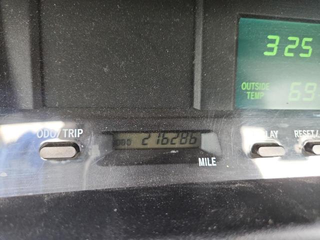 Photo 9 from auction – 2004 TOYOTA AVALON XL with VIN 4T1BF28B54U372372