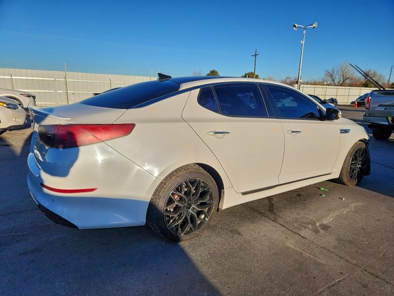 Photo 3 from auction – 2015 KIA OPTIMA SX with VIN 5XXGR4A63FG469492