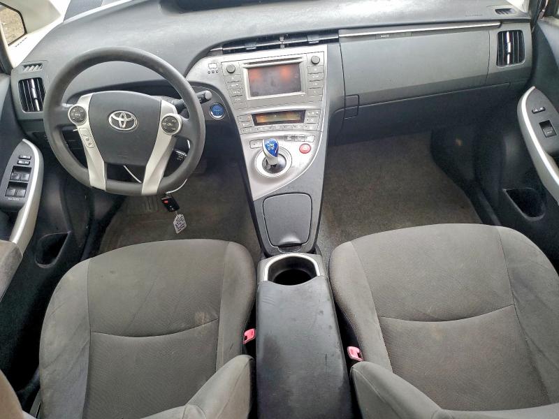 Photo 8 from auction – 2013 TOYOTA PRIUS with VIN JTDKN3DU9D1733625