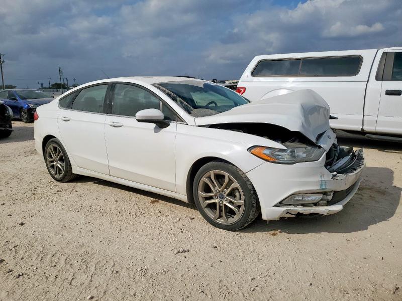 Photo 4 from auction – 2017 FORD FUSION SE with VIN 3FA6P0HD3HR252033