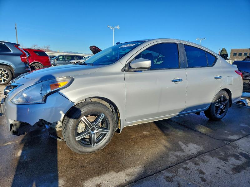 Photo 1 from auction – 2015 NISSAN VERSA S with VIN 3N1CN7AP8FL843719