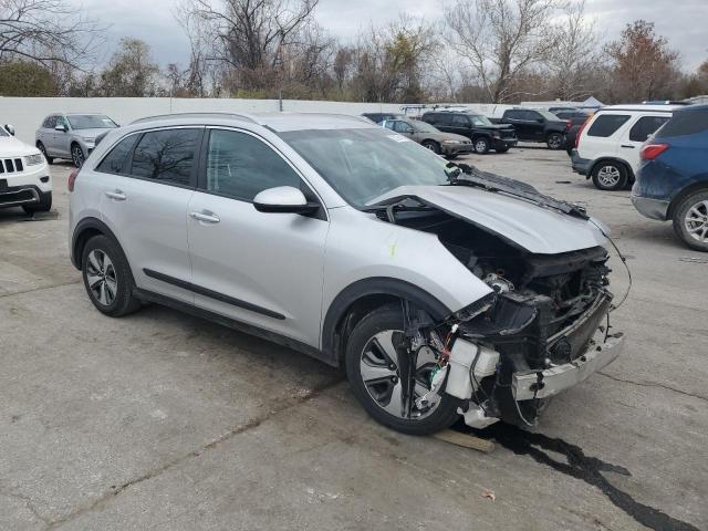 Photo 4 from auction – 2017 KIA NIRO FE with VIN KNDCB3LC2H5092385