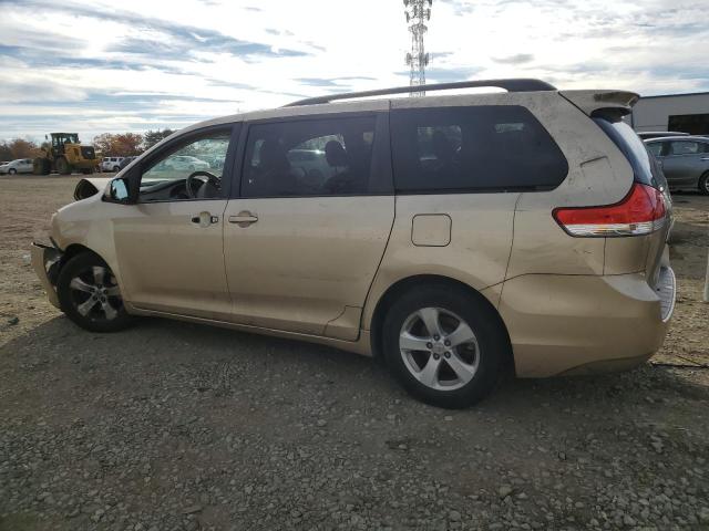Photo 2 from auction – 2012 TOYOTA SIENNA LE with VIN 5TDKK3DC1CS222508