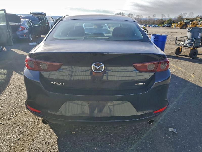 Photo 6 from auction – 2020 MAZDA 3 SELECT with VIN 3MZBPACL1LM132599
