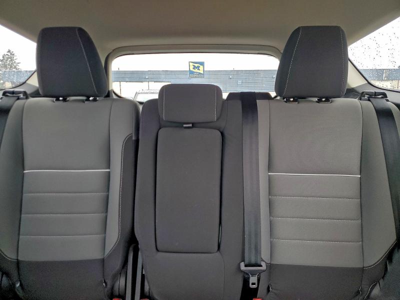 Photo 10 from auction – 2013 FORD ESCAPE with VIN 1FMCU0GX7DUA29056