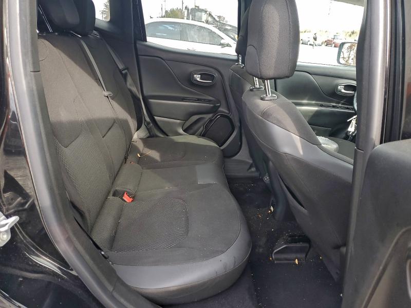 Photo 10 from auction – 2018 JEEP RENEGADE L with VIN ZACCJABB7JPH42843