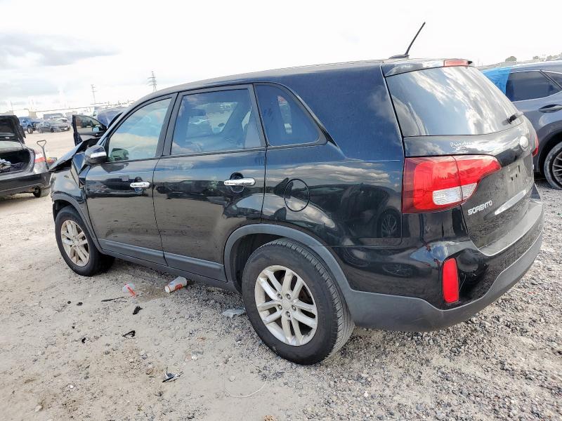 Photo 2 from auction – 2014 KIA SORENTO LX with VIN 5XYKT3A68EG470265