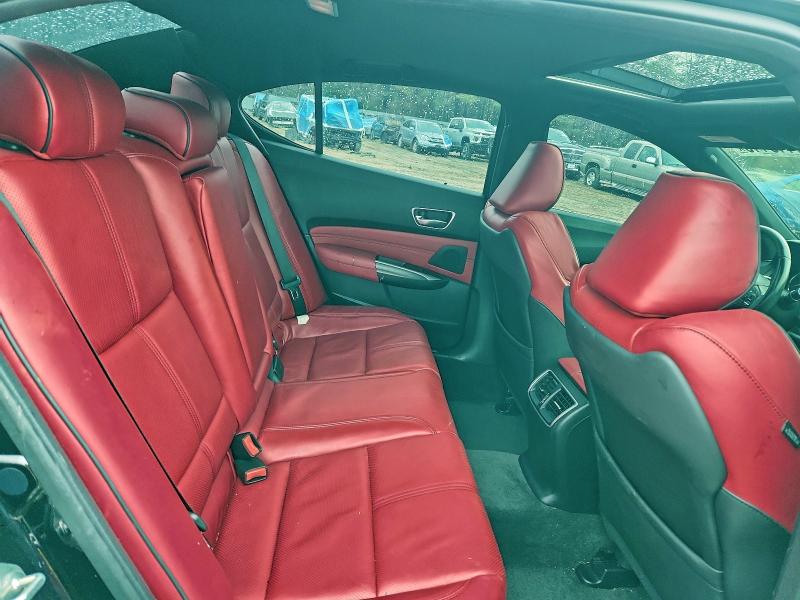 Photo 10 from auction – 2018 ACURA TLX with VIN 19UUB2F66JA005493
