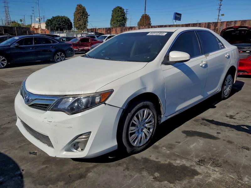 TOYOTA CAMRY L 2014 with VIN 4T4BF1FK8ER390689 - Photo from auction
