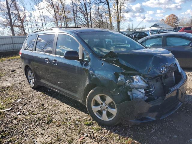 Photo 4 from auction – 2011 TOYOTA SIENNA LE with VIN 5TDKK3DC3BS094335