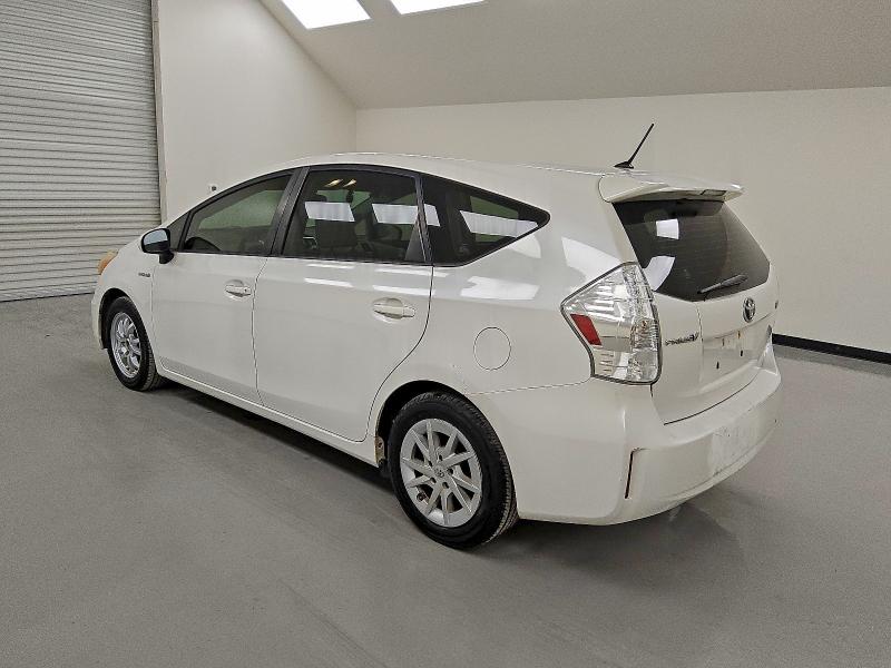 Photo 2 from auction – 2014 TOYOTA PRIUS V with VIN JTDZN3EU4E3312494