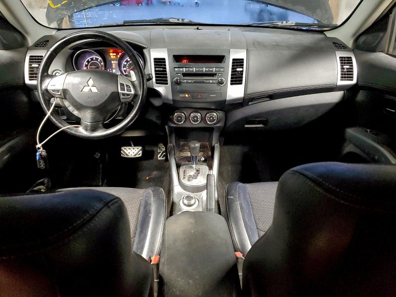 Photo 8 from auction – 2011 MITSUBISHI OUTLANDER with VIN JA4JT5AX8BU008101
