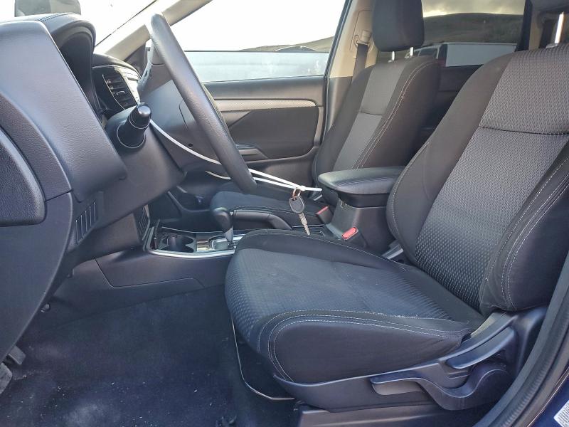 Photo 7 from auction – 2018 MITSUBISHI OUTLANDER with VIN JA4AZ3A31JZ058176