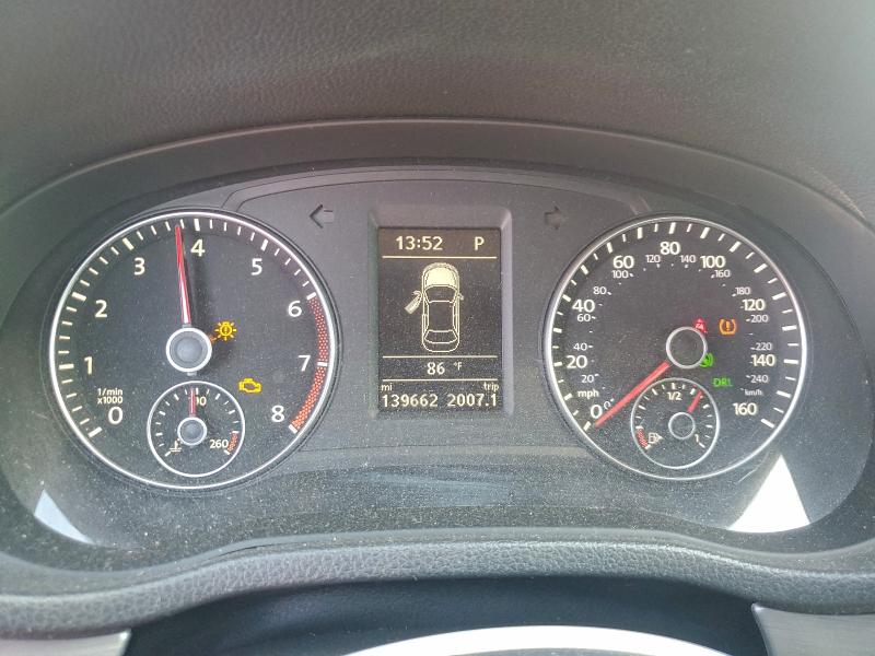 Photo 9 from auction – 2014 VOLKSWAGEN PASSAT SE with VIN 1VWBS7A34EC065490