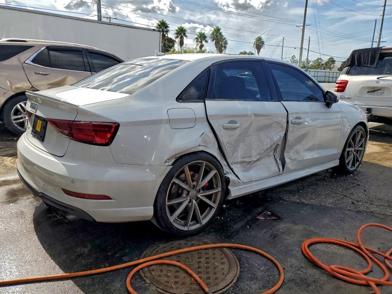 Photo 3 from auction – 2018 AUDI S3 PREMIUM with VIN WAUB1GFF7J1007434