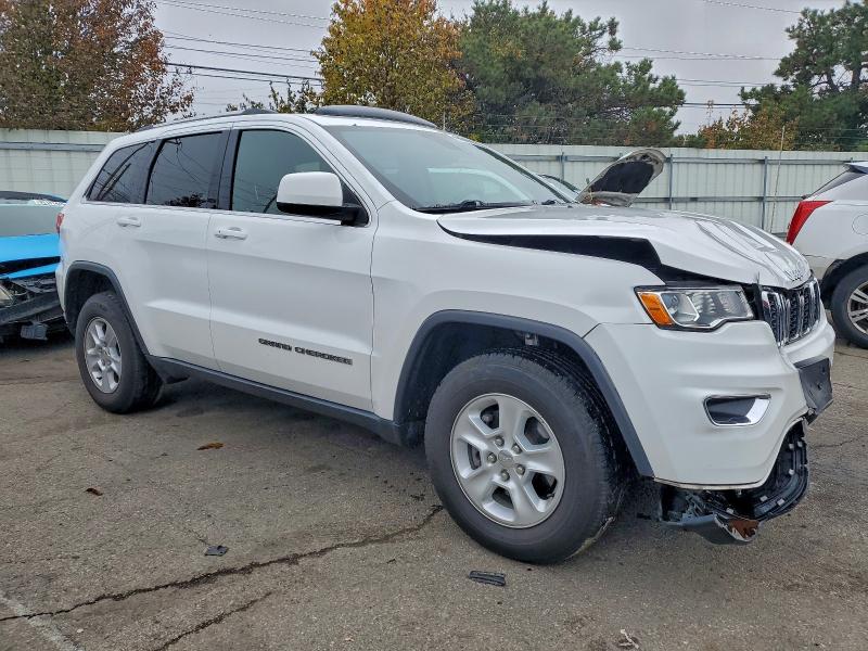 Photo 4 from auction – 2017 JEEP GRAND CHER with VIN 1C4RJFAG6HC962087