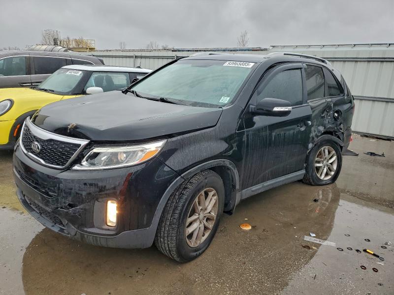 Photo 1 from auction – 2015 KIA SORENTO LX with VIN 5XYKT4A63FG588263