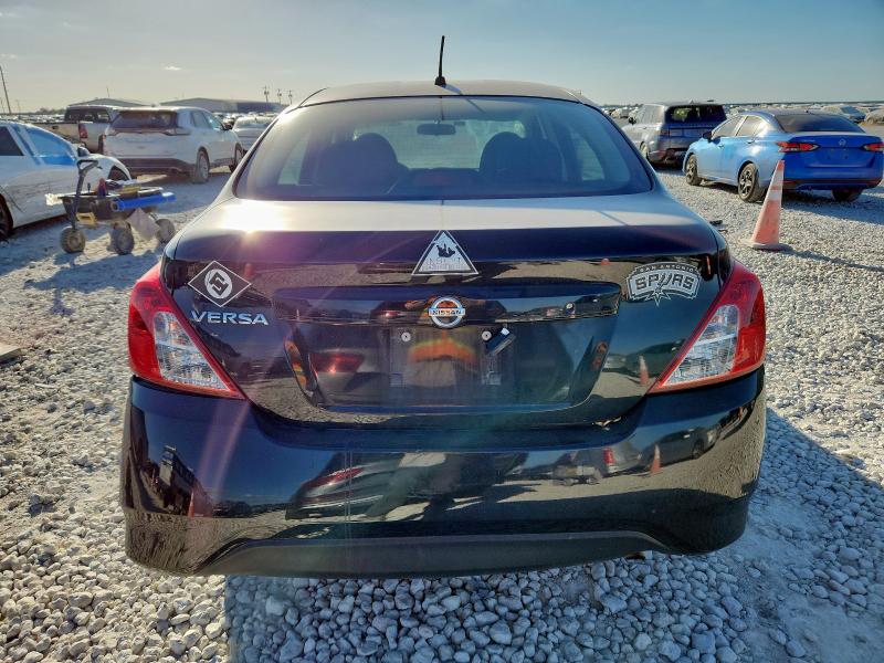 Photo 6 from auction – 2017 NISSAN VERSA S with VIN 3N1CN7AP3HL896587