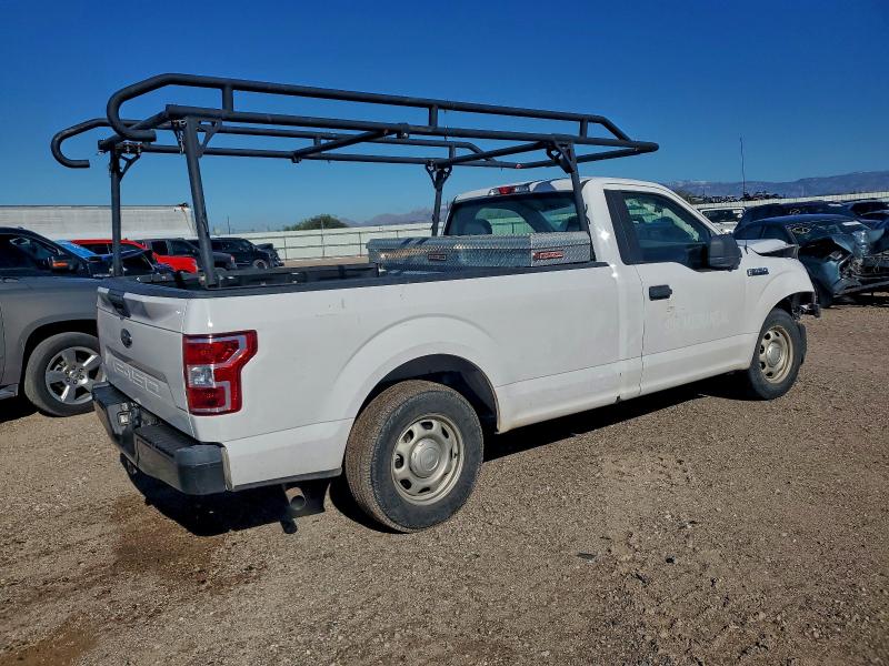 Photo 3 from auction – 2018 FORD F150 with VIN 1FTMF1CB0JKF05111