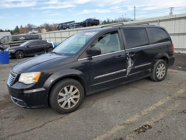 CHRYSLER TOWN & COU 2013 with VIN 2C4RC1BG2DR793263 - Photo from auction