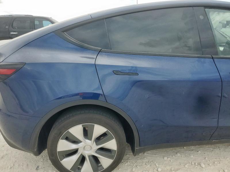 Photo 10 from auction – 2022 TESLA MODEL Y with VIN 7SAYGDEE4NF355078