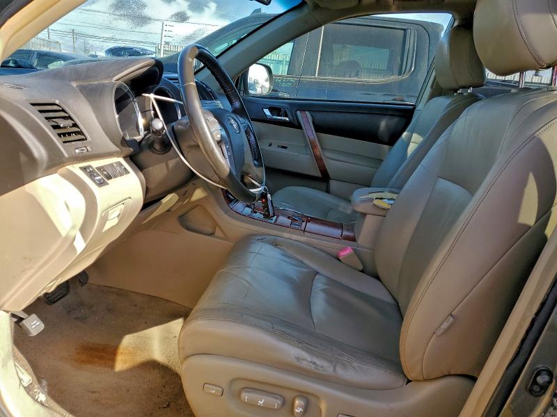 Photo 7 from auction – 2008 TOYOTA HIGHLANDER with VIN JTEES42A382059181