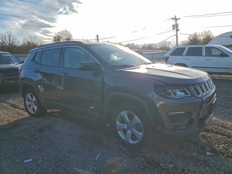 Photo 4 from auction – 2019 JEEP COMPASS LA with VIN 3C4NJDBB2KT594072