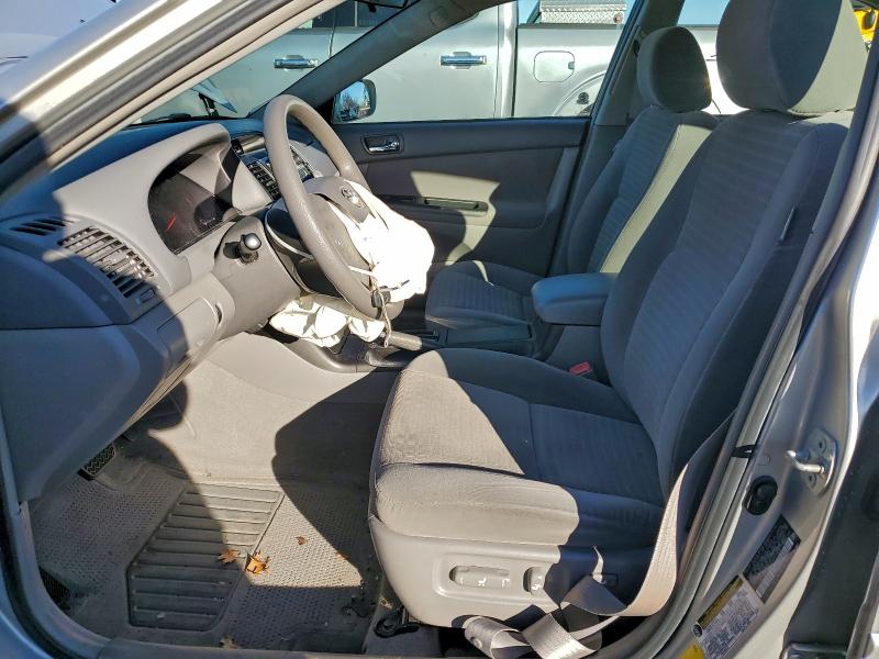 Photo 7 from auction – 2005 TOYOTA CAMRY LE with VIN 4T1BE30K95U619902