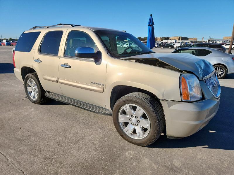 Photo 4 from auction – 2007 GMC YUKON with VIN 1GKFC130X7R377321