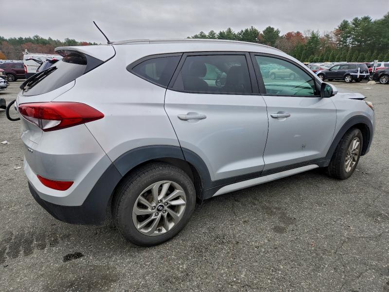 Photo 3 from auction – 2017 HYUNDAI TUCSON LIM with VIN KM8J3CA42HU479567