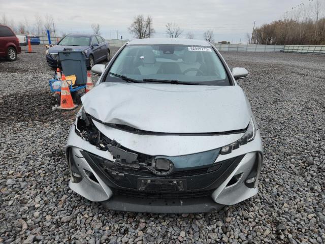 Photo 5 from auction – 2018 TOYOTA PRIUS PRIM with VIN JTDKARFP4J3073905