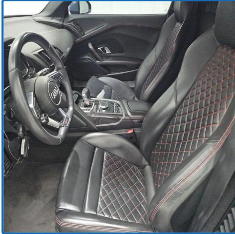 Photo 6 from auction – 2020 AUDI R8 with VIN WUAVECFX4L7900119