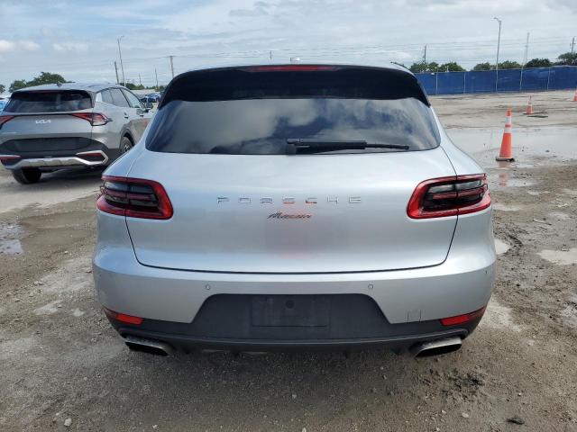 Photo 6 from auction – 2017 PORSCHE MACAN with VIN WP1AA2A57HLB05991